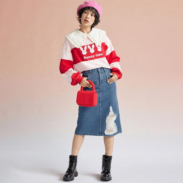 Chain-Detail Knee-Length Denim Skirt