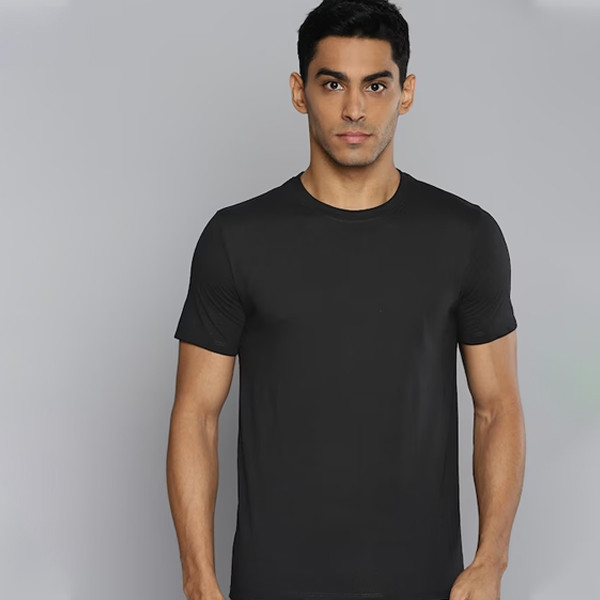 HRX By Hrithik Roshan Lifestyle Men Jet Black Bio-Wash Brand Carrier Tshirt