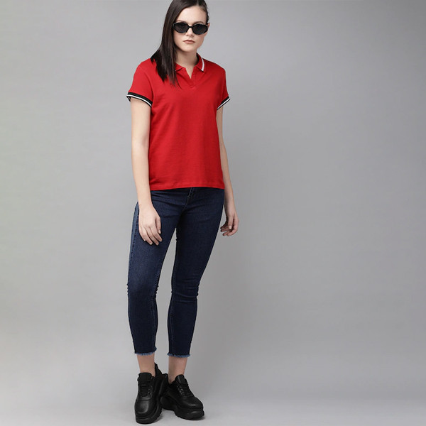 Women Red Solid Polo Collar T-shirt
